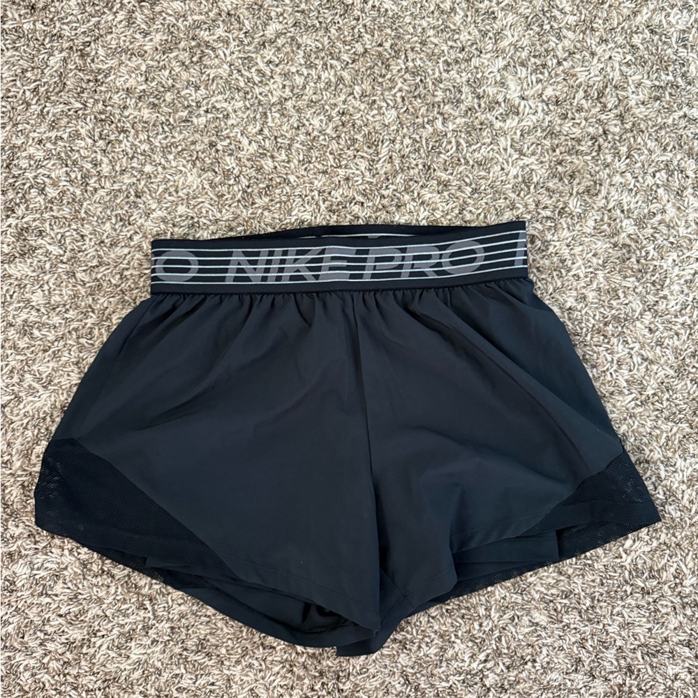 Nike Black Athletic Shorts Moisture-Wicking Performance